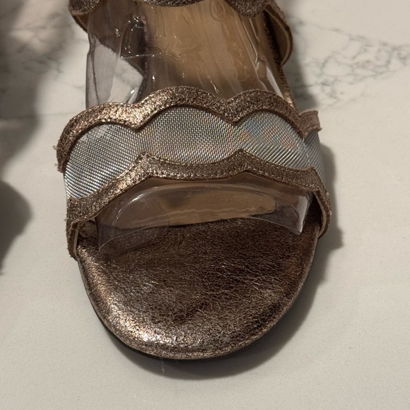 Vaneli - Hesper Scalloped Sling Back Sandals - Picture 4 of 10